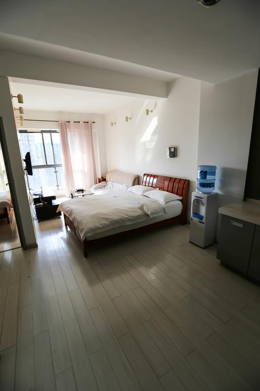 Nissi Holiday Hotel Kunming Bilik gambar